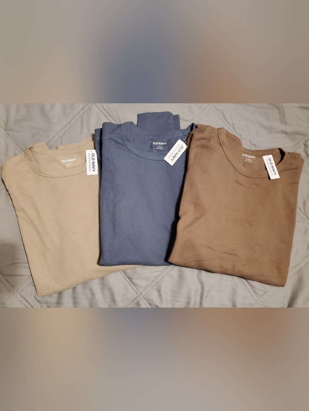 Old Navy Men's Thermal Crewnecks, L, Lot of three, NWT.